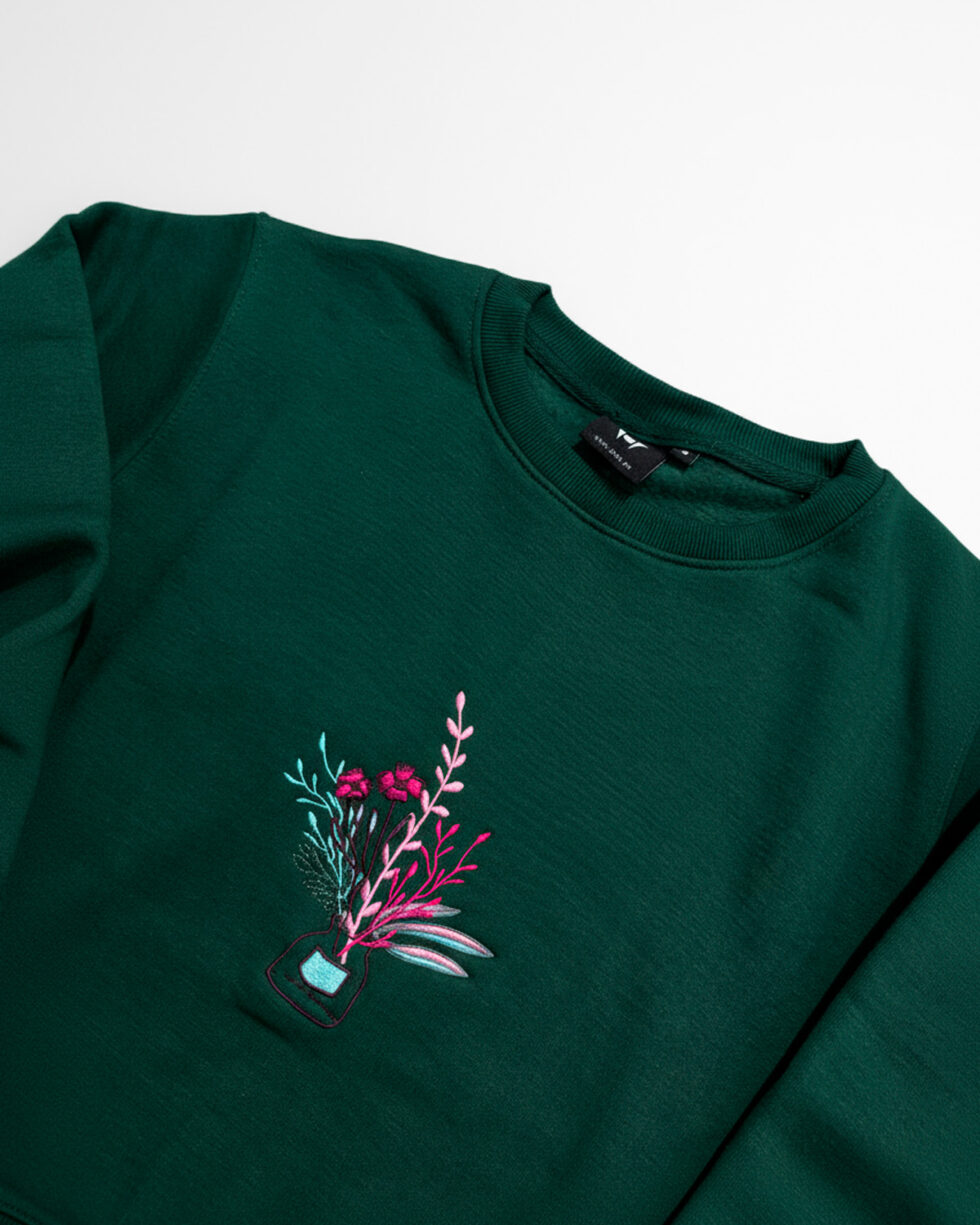 Green Embroidered Sweatshirt
